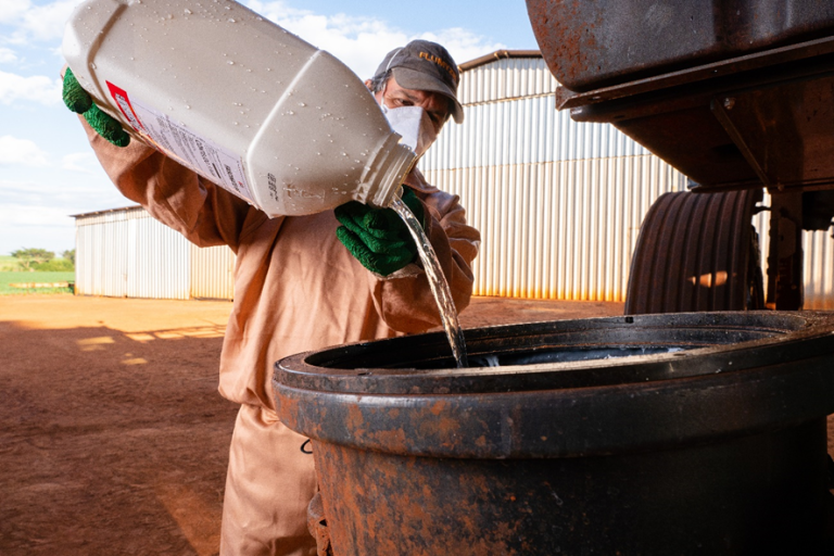 7 verdades que só quem já separou embalagens vazias no campo vai entender