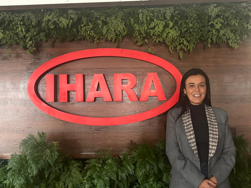 Andrea Rodrigues, gerente de registro da IHARA