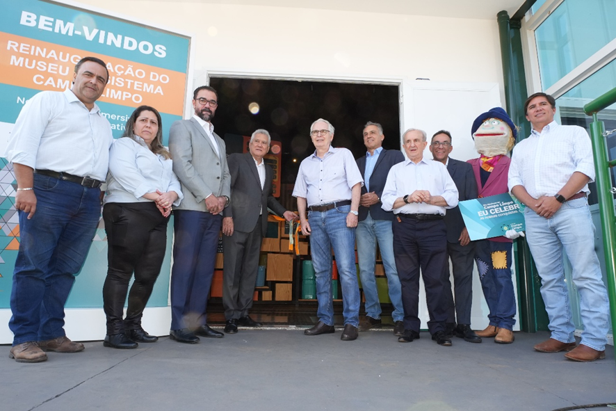 Inauguração oficial do Museu do Sistema Campo Limpo com autoridades 